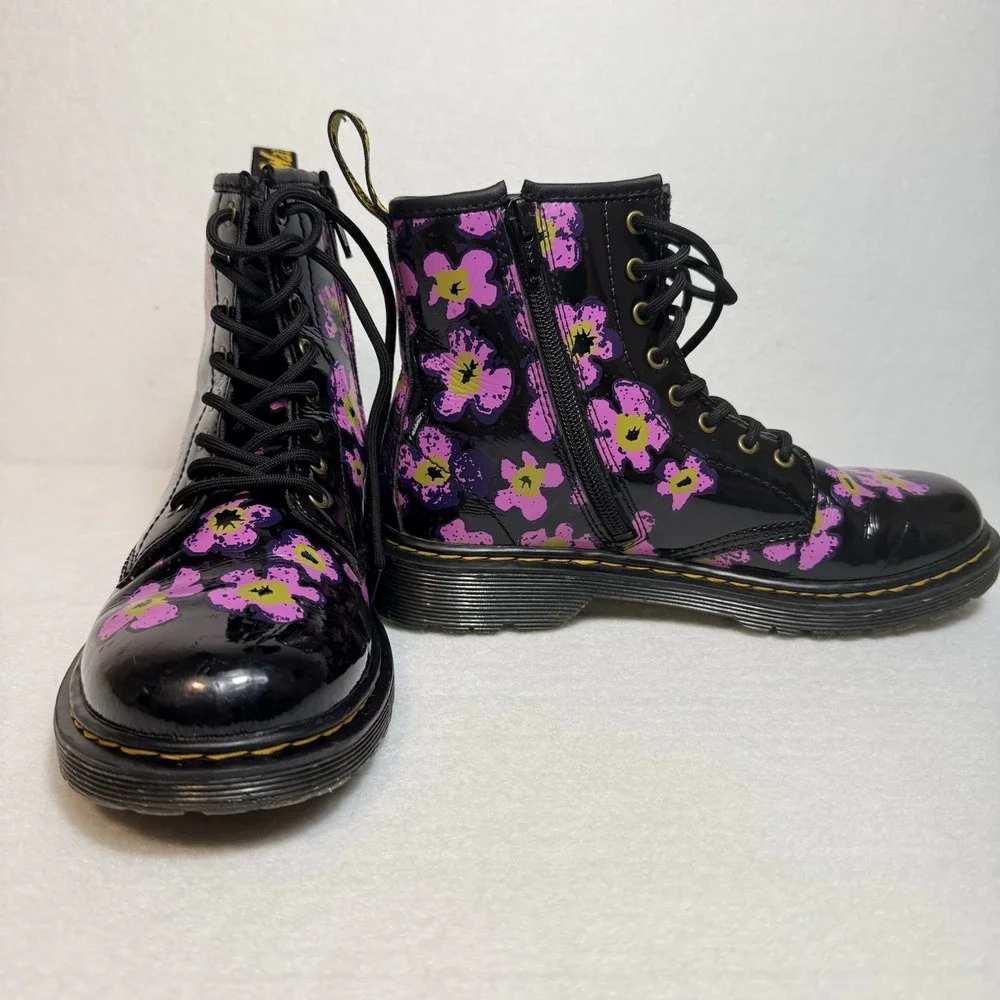 Dr. Martens 1460 J 8-Eye Patent Black Floral High Top Boot Youth Size US‎ 4
